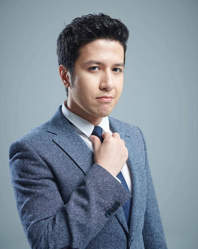 "   艾力将高中的时间"捏碎了用",分秒必争,付出