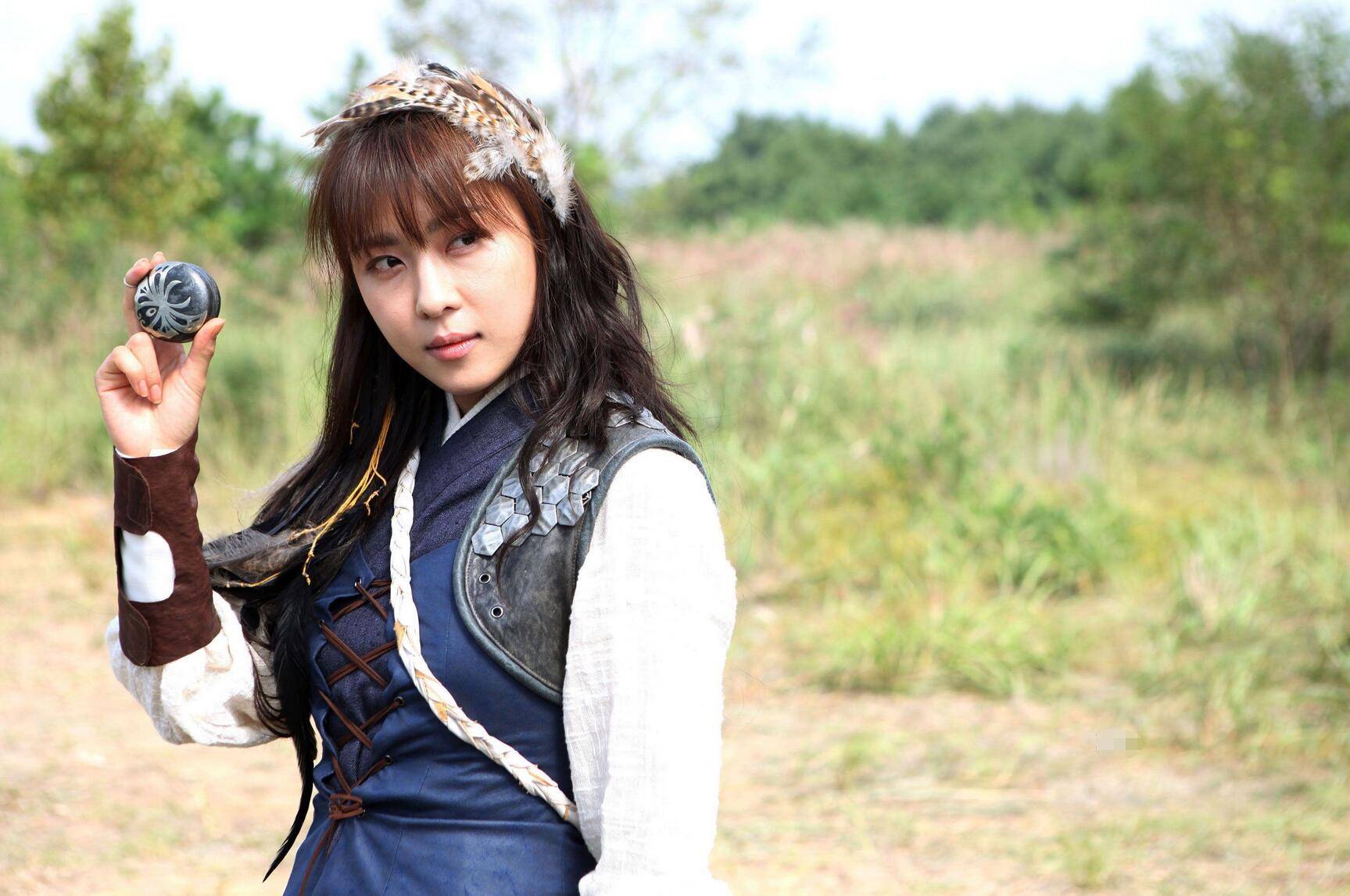 原创她比柳岩还性感,因一部影片一度成为宅男女神,如今终于转型成功