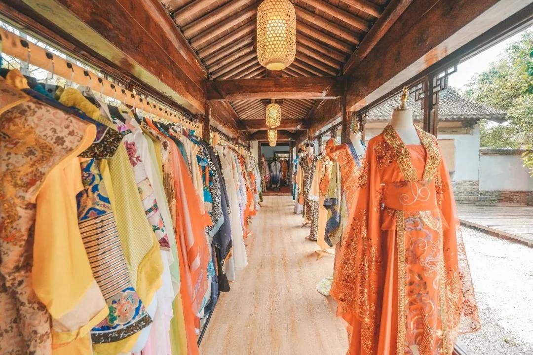 穿越时空约会影视在象山影视城做自己人生大戏的主角