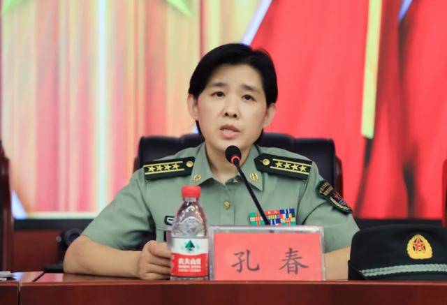 文职风采丨敬礼孔雀蓝宣誓上岗