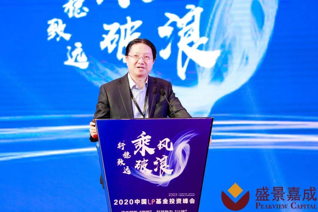 南京市商务局党委副书记 口岸办主任丁爱民表示,对国际疫情持续蔓延