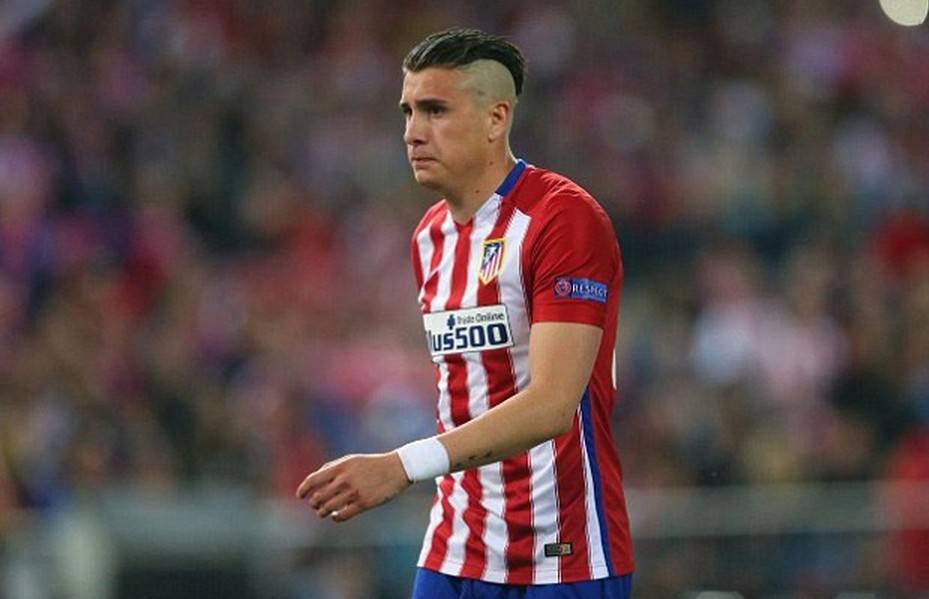 曼城将放弃库利巴利,引进马德里竞技25岁的乌拉圭后卫何塞·吉梅内斯