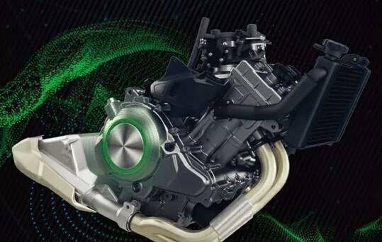 国产并列双缸300级别街车,谁是老大?