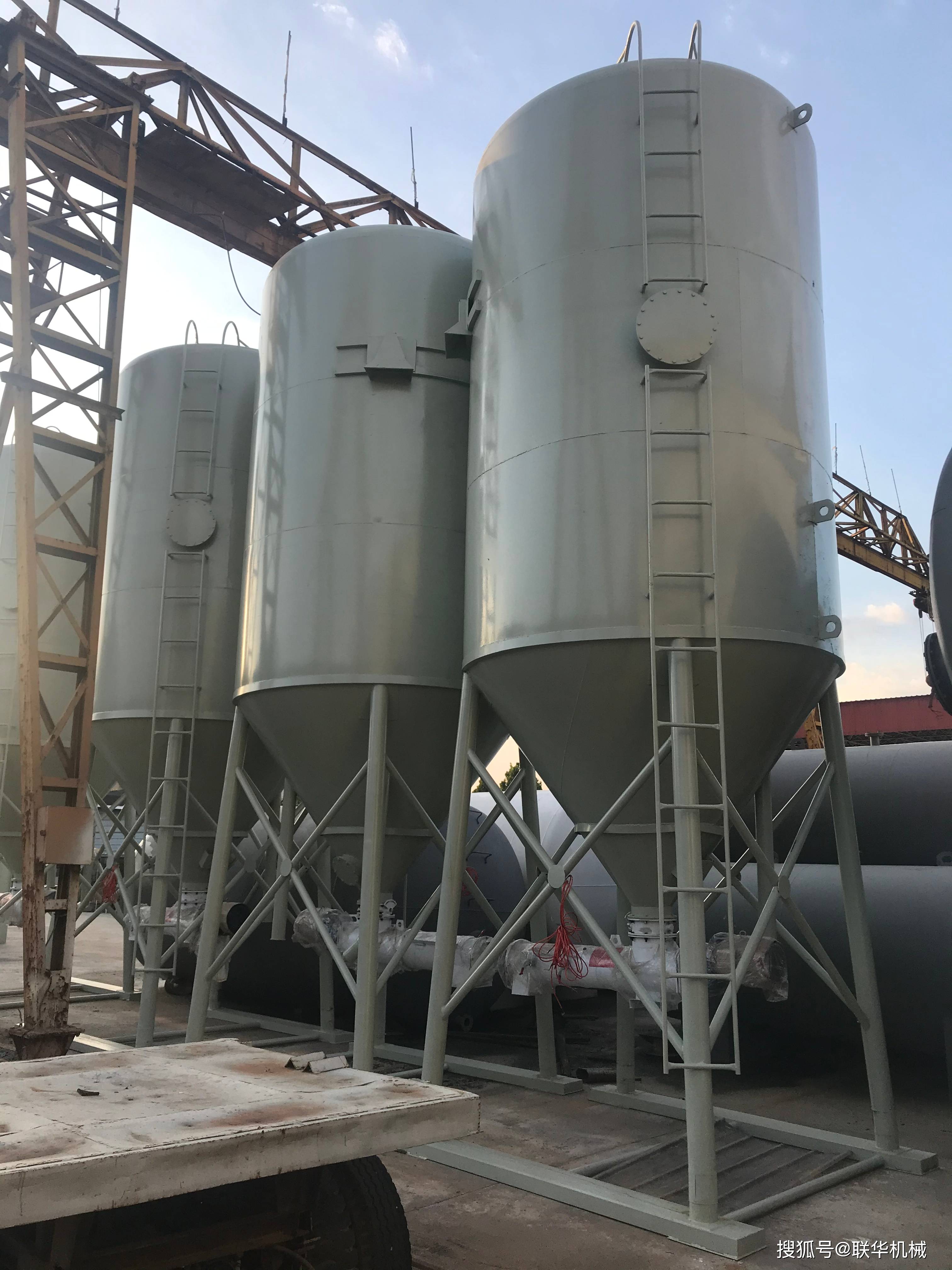 干粉砂浆罐细节图片