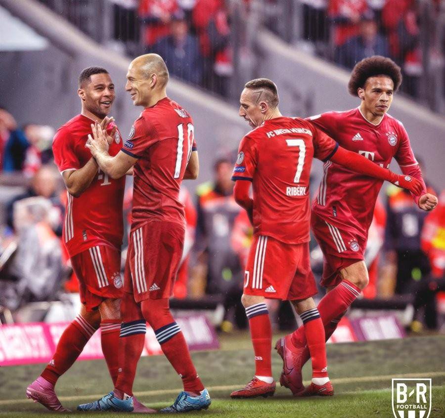 原创拜仁22亿新三叉戟炸裂单场合体进5球4900万引援赚翻了