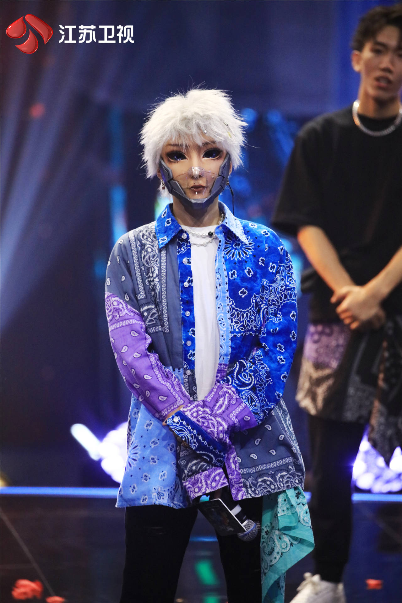 蒙面舞王调皮蛋成功登上擂主宝座毛晓彤金子涵高瀚宇荣耀揭面