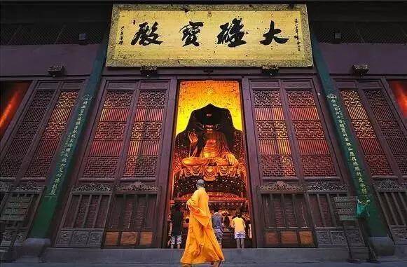 經期、懷孕不能進寺廟？給佛像拍照減壽？99%的人都不懂拜佛規矩！