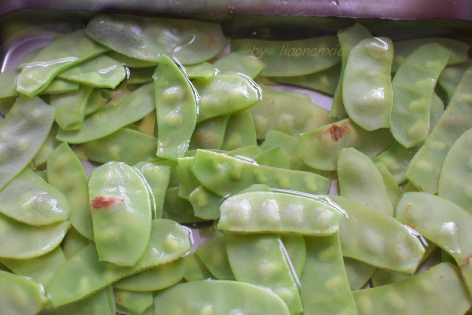 秋天此菜正当季,才2块钱一斤,加上蒜蓉简单一炒,特好吃