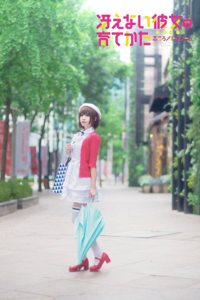 cos路人女主加藤惠白色贝雷帽很好看