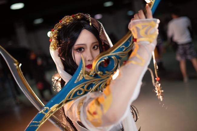 cos鹤梦喵姐圣火如日月怜我世间疾