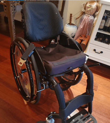 原创高位截瘫的桑兰称轮椅只在美国量身定做网友误解普通人做不到