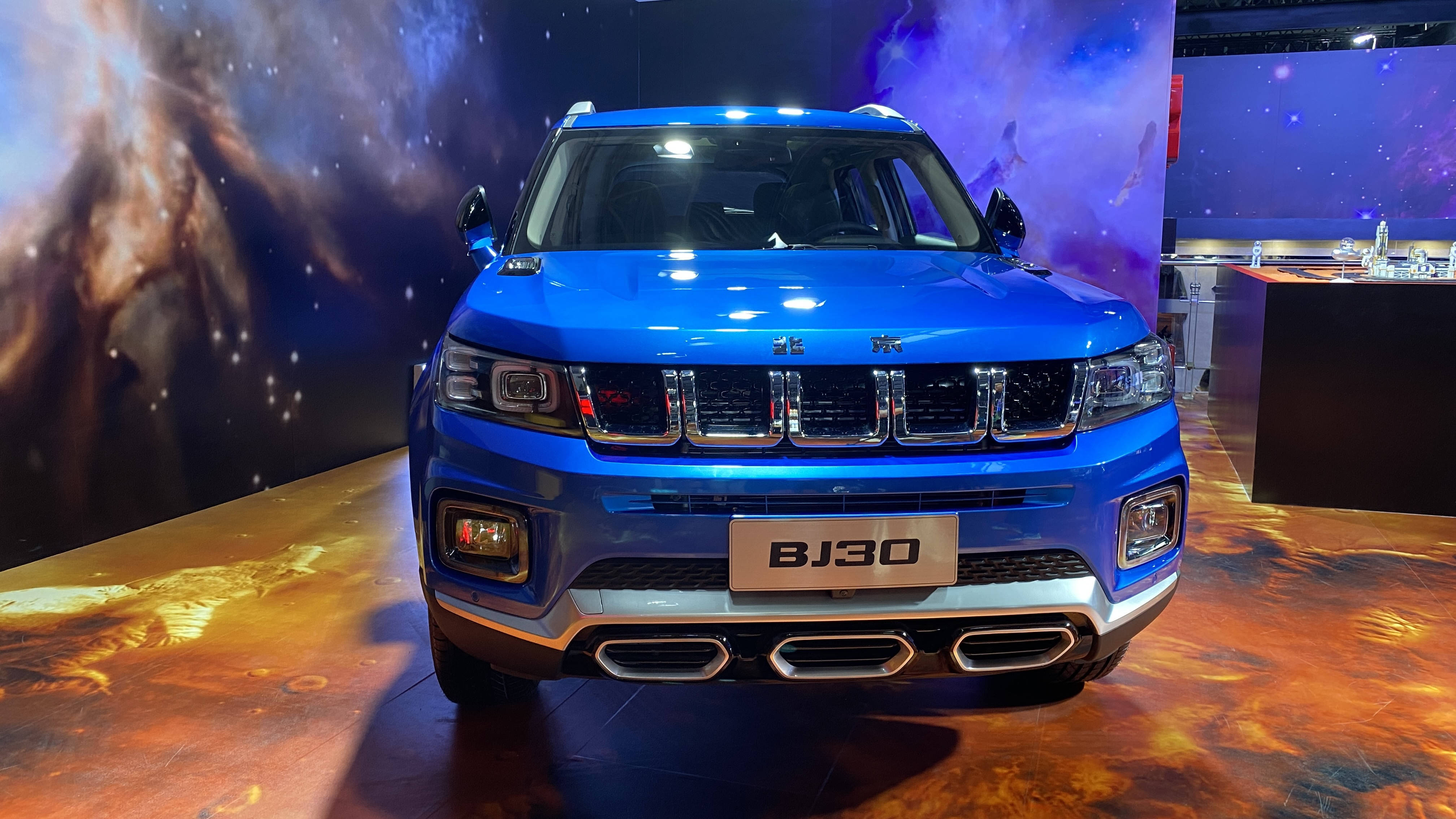北京越野全新bj30紧凑型suv正式亮相北京车展