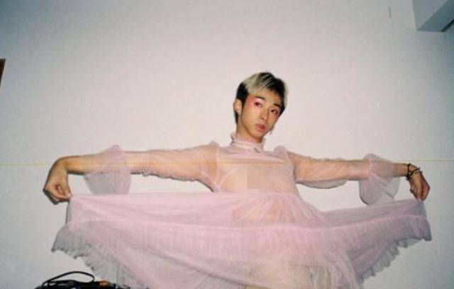 24 订阅 点击查看更多订阅内容> 伊能静与庾澄庆育有一子哈利(庾翰睿)