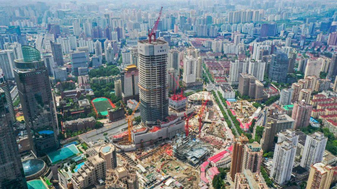 上海市中心最深最大的深基坑工程是怎么做的