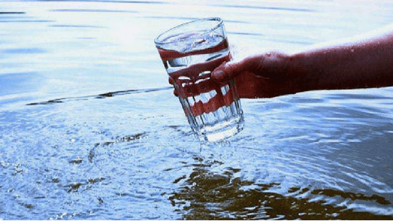 原创为什么不能喝海水老外把海水煮干看看得到了什么东西