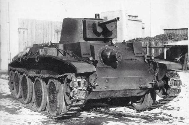 极速烈焰战车,苏联人的速度与激情,身轻腿长的bt—7快速坦克