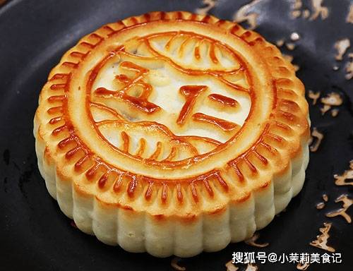 正宗的五仁月饼有哪五仁?五仁有何寓意?月饼里放青红丝有啥讲究_杏仁