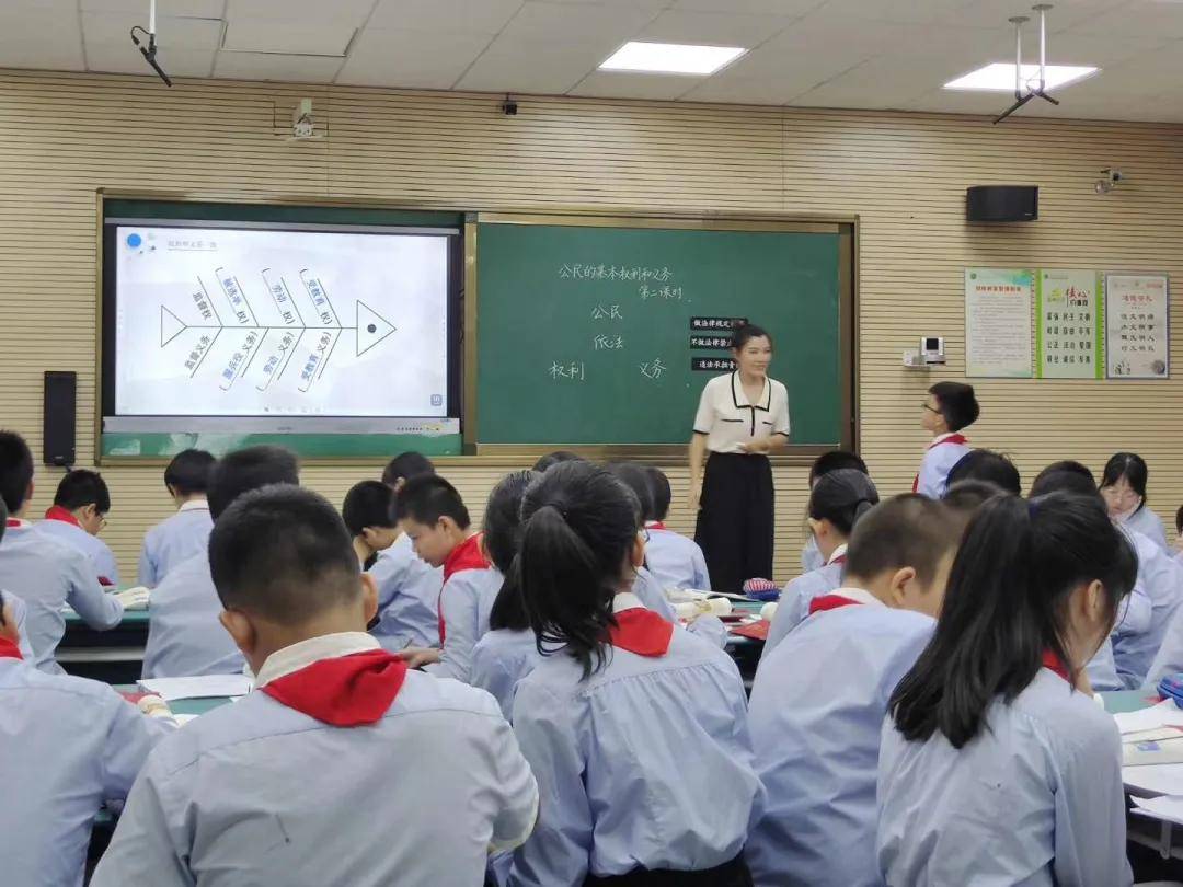 台州市小學道德與法治骨幹教師培訓活動在學院路小學順利舉行