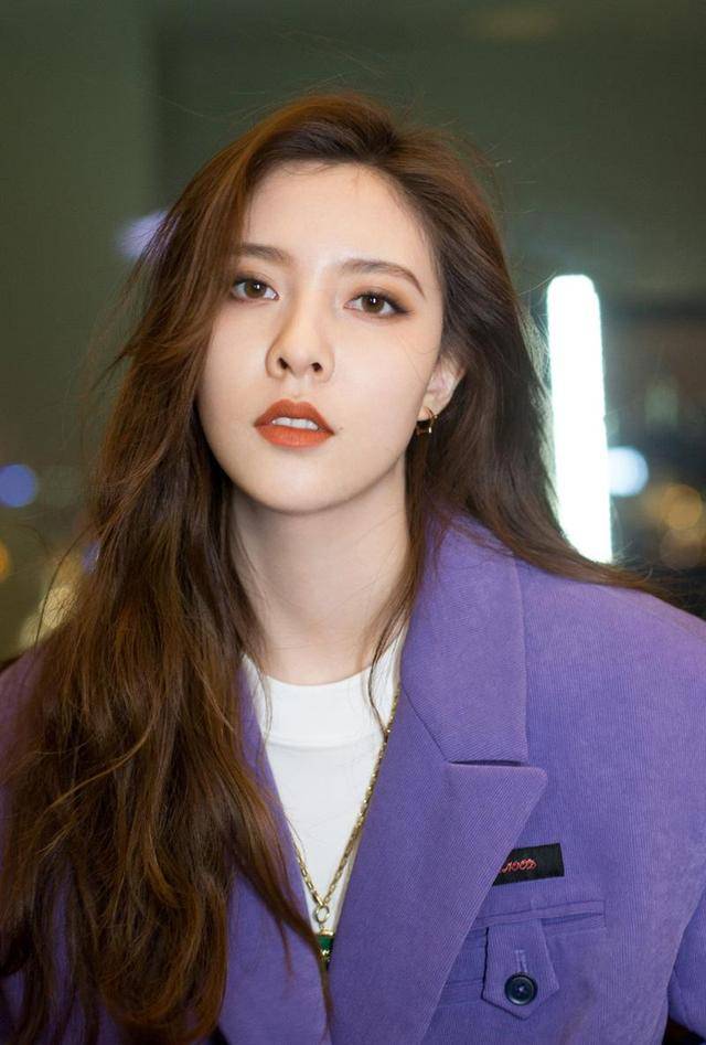 剧还是很多的,比如说《翡翠恋人》,《锦衣夜行》,《整垮前女友》