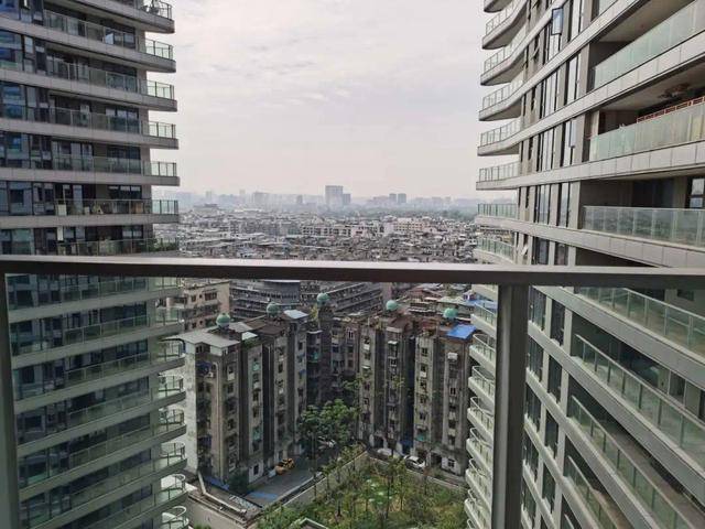 浣花溪西派系在成都的标杆产品