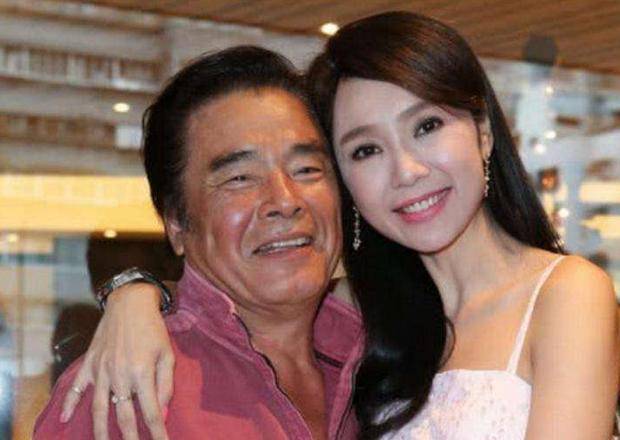 72岁影帝雷洪,迎娶第七个小20岁的娇妻,网友:你能给她幸福吗?_老婆
