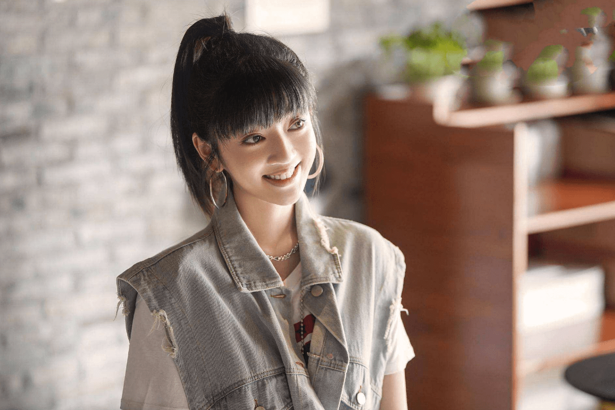 《以家人之名》:那个耿直,漂亮,戏精的唐灿,是怎么被毁掉的?