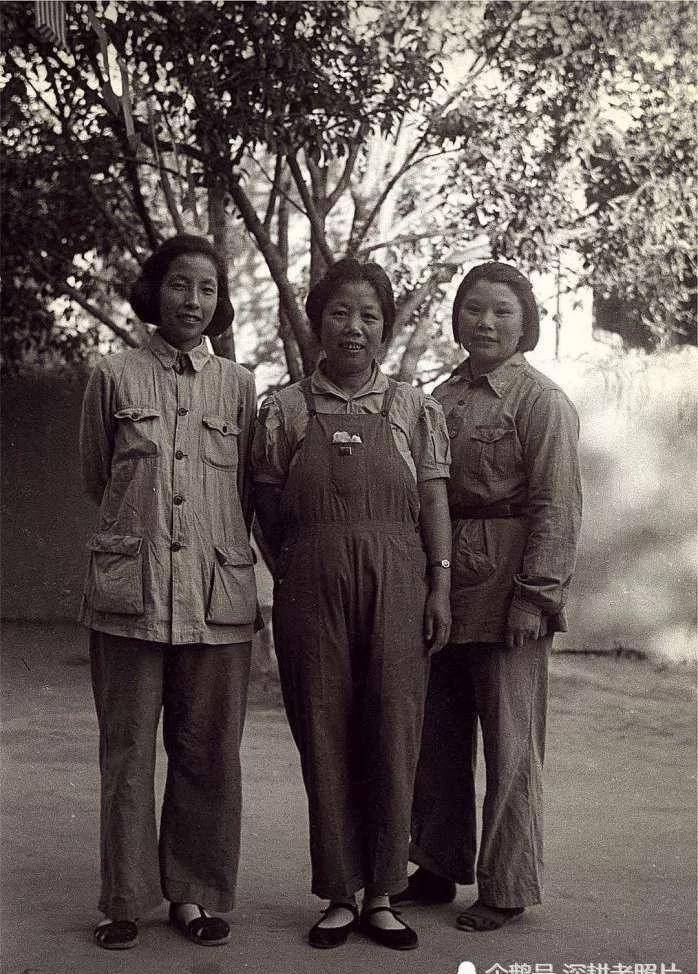 红一方面军参加长征女红军32位,有30位到达陕北吴起镇.