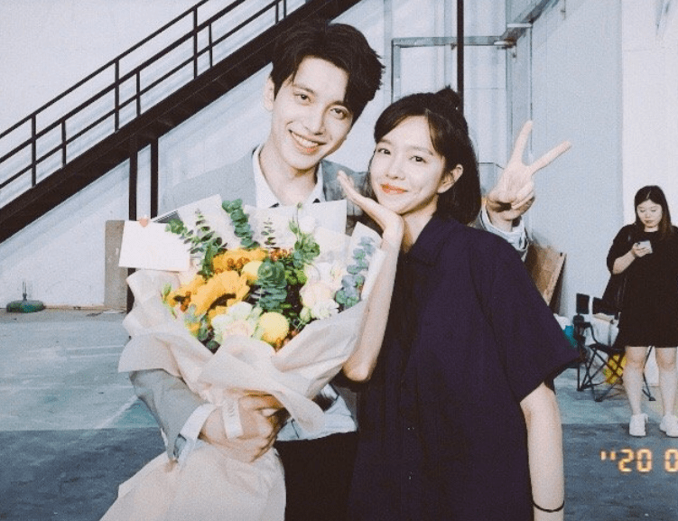 原创完美先生后又一新剧来袭主演大家认识光看海报就被甜化了