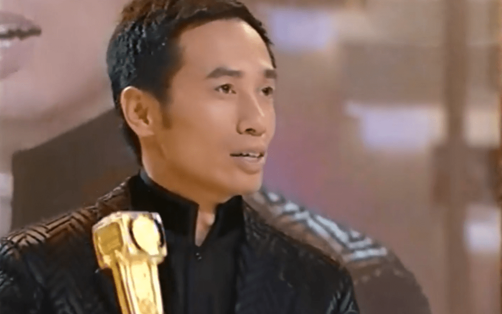 剧情比演员更出彩,打出"王炸"的《溏心风暴》,到底有多经典?