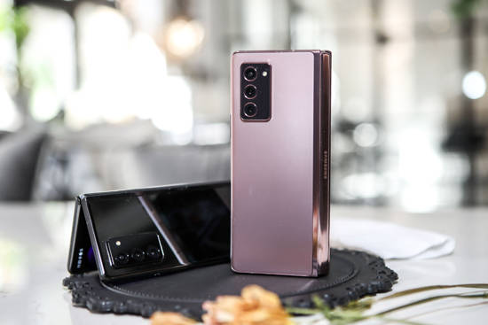 尽显开合之美 三星galaxy z fold2 5g亮相沈阳