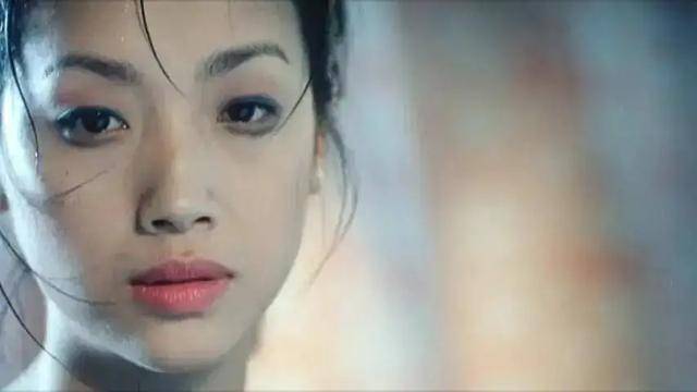 人淡如菊吴倩莲曾红到发紫在浓艳的港台来去如风如今怎样了