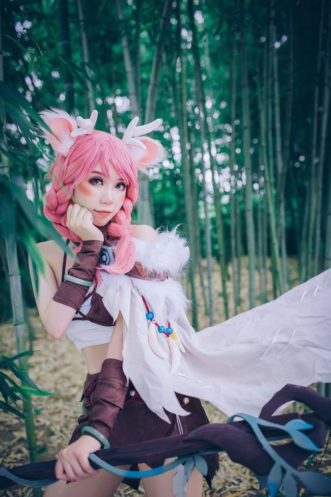 cos瑶瑶公主森林中的小鹿女