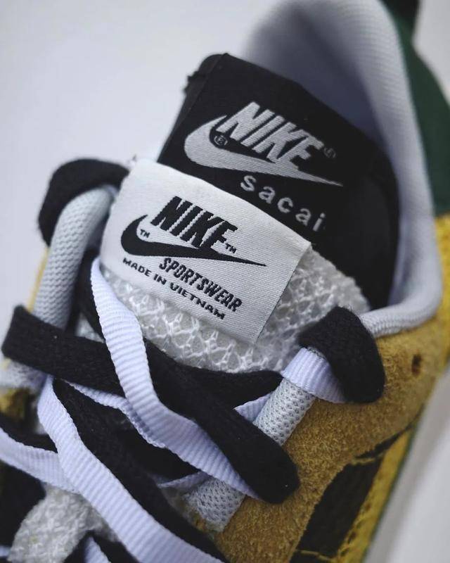 假货满天飞sacaix耐克新联名官方正式公布下周全球首发