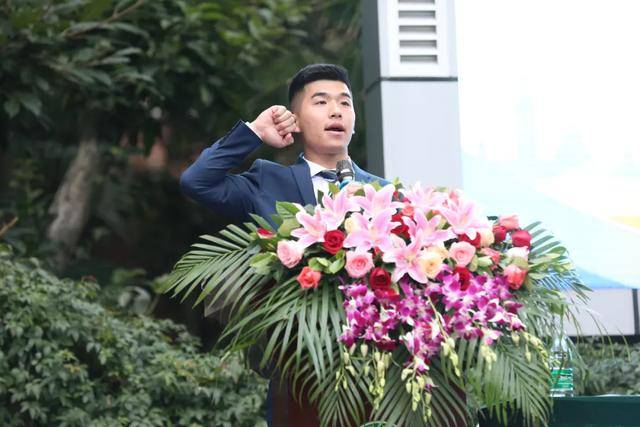 大运成都 活力西川:成都西川中学第21届体育与健康文化节开幕
