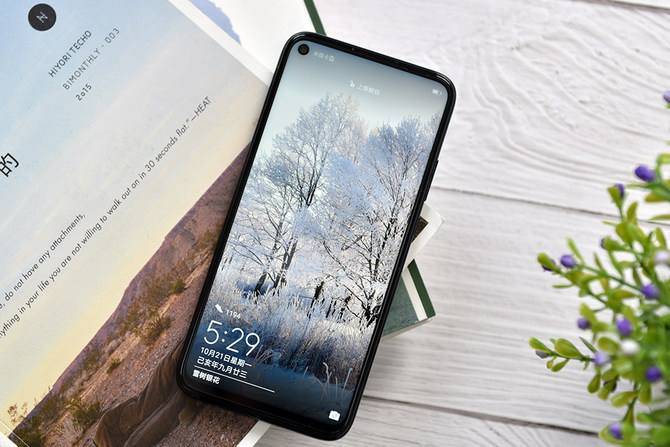 红米k30s价格更感人全系标配侧面指纹单挖孔屏成亮点