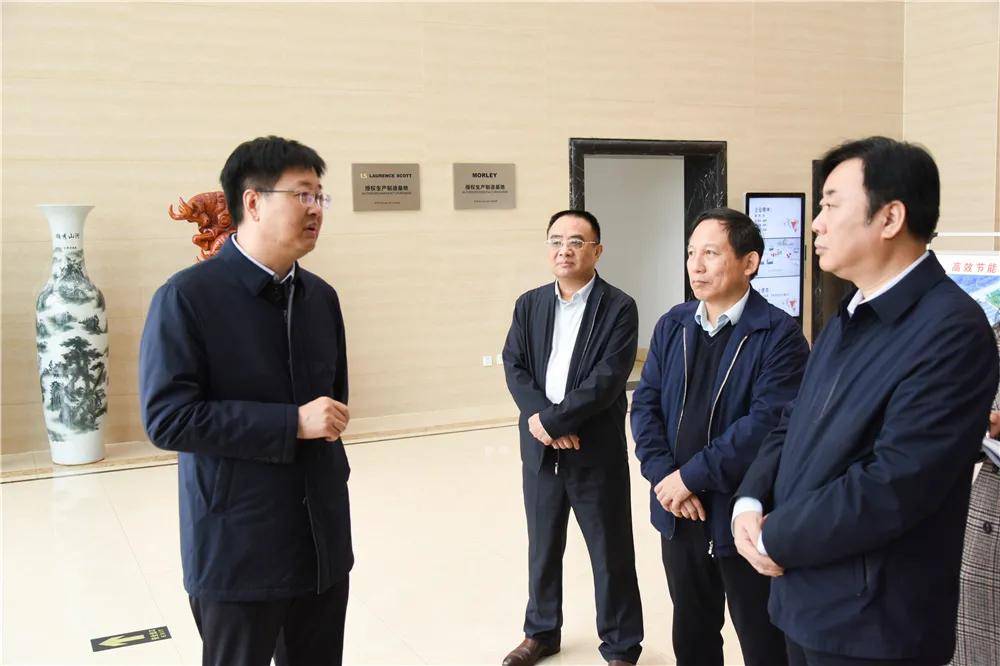 南阳市委常委常务副市长薄学斌到高新区调研项目建设