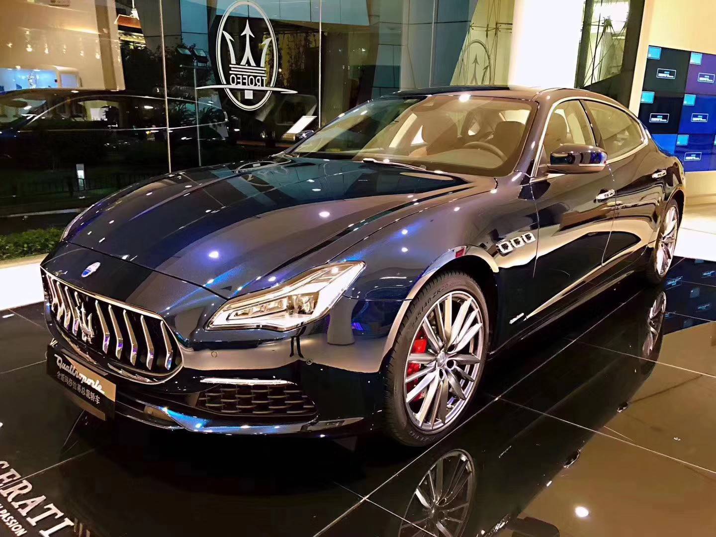 20新款玛莎拉蒂总裁行情 优雅大气豪华设计