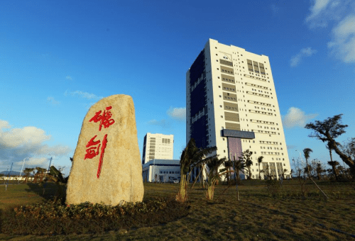 根据国家航天局与中国航天科技集团消息,我国计划年底前发射"嫦娥五号