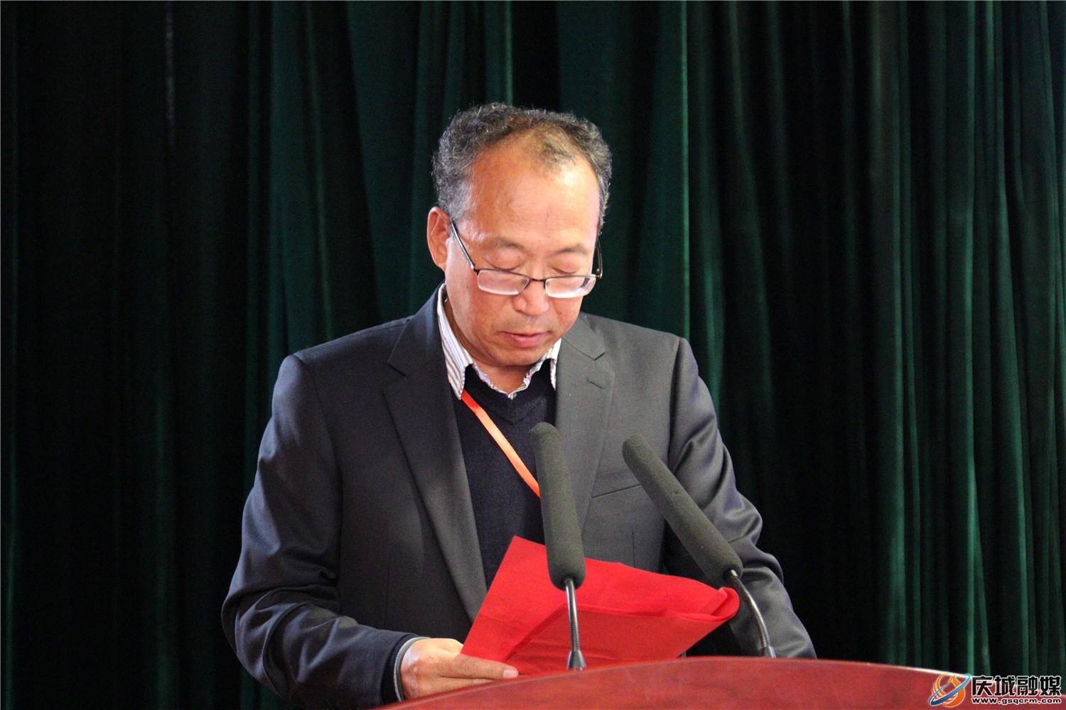 会上,庆城县委副书记,县长梁世刚,甘肃省文化产业发展集团副总经理