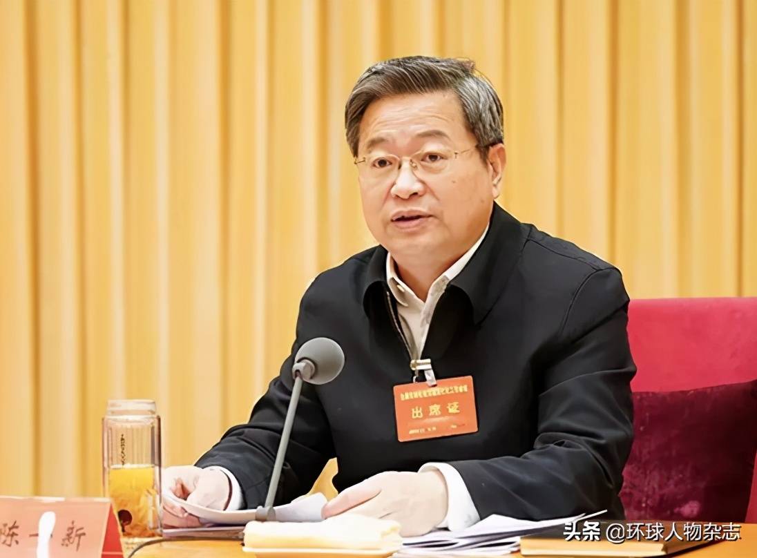 办公室上吊自杀,省高院副院长走上绝路,背后有何隐情?