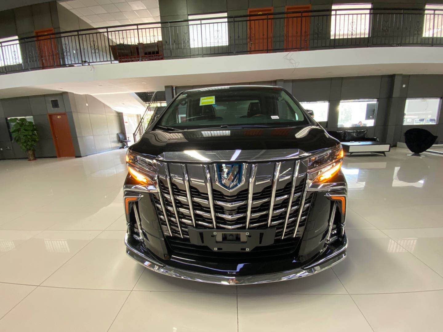 丰田埃尔法商务保姆车尊贵升级蒙娜丽莎版