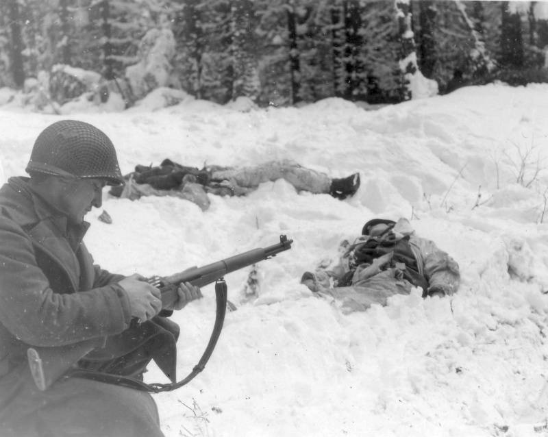 阿登战役的罕见老照片:第二次世界大战中的战役之一