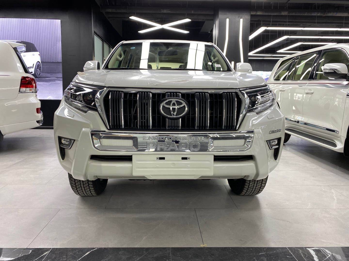 20款丰田霸道4000越野车动力非凡家族设计