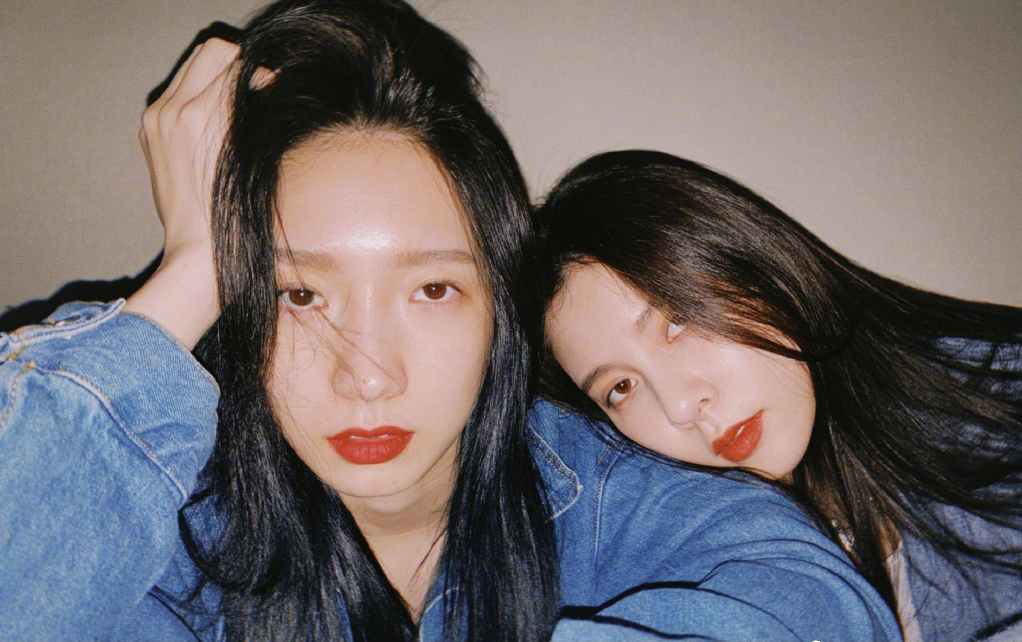 孟美岐为宋妍霏0点庆生牛仔外套烈焰红唇不失女团范儿