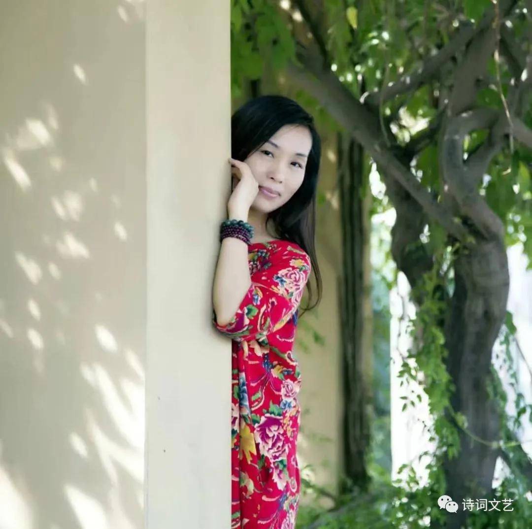 佳作欣赏山东作家董爱玲现代诗专辑01