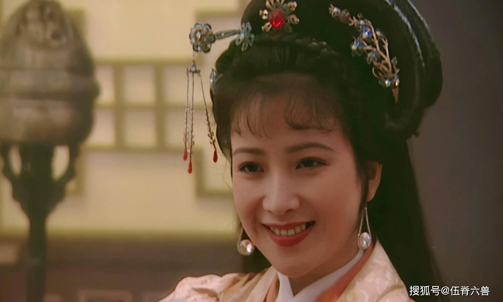 她曾风靡90年代,52岁患脑瘤令人唏嘘_何晴