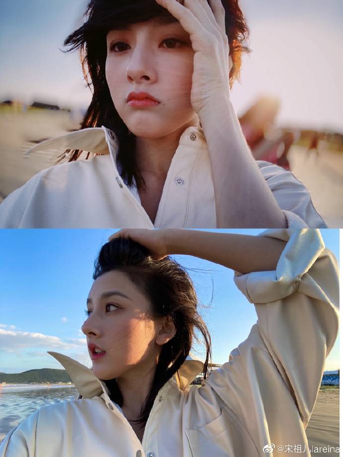 近日,宋祖儿在微博分享一组自己在海边游玩的自拍,并配文:"海边碎片.