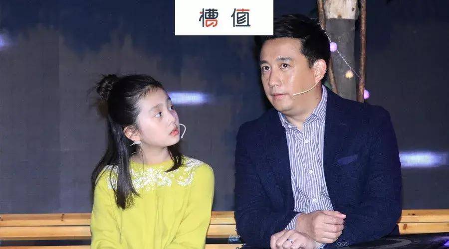 黃磊女兒多多,今年已經14歲了,她的近照曝光,氣質出眾像媽媽_孫莉