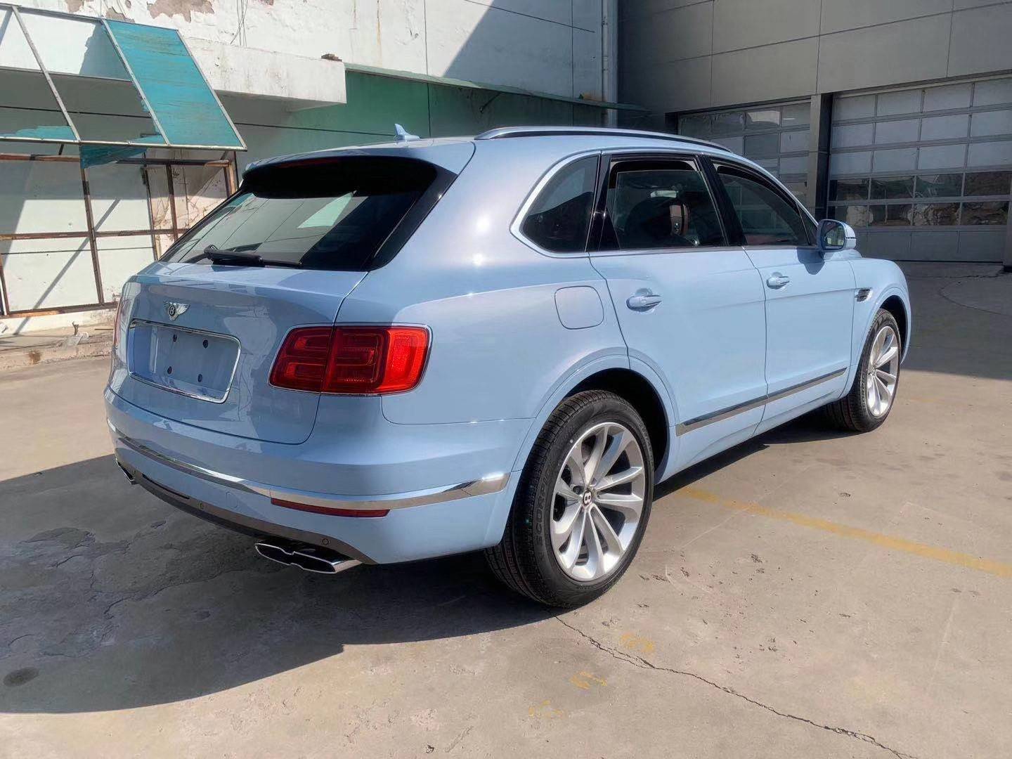 2020款宾利添越豪华越野性能卓越旗舰车型