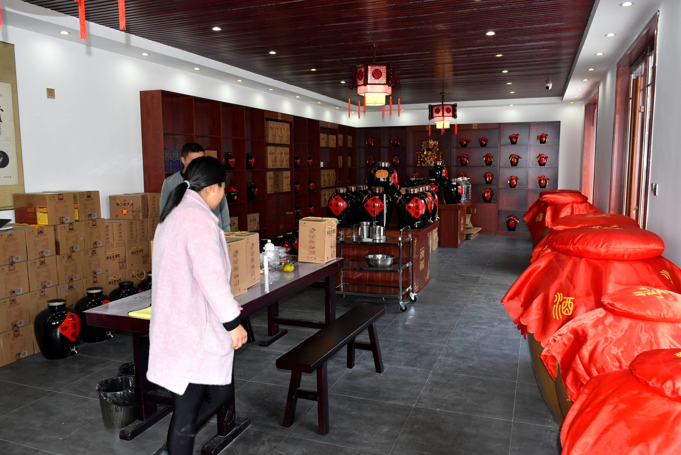 少花钱,喝好酒,赊店老酒馆青华店开业了!_手机搜狐网